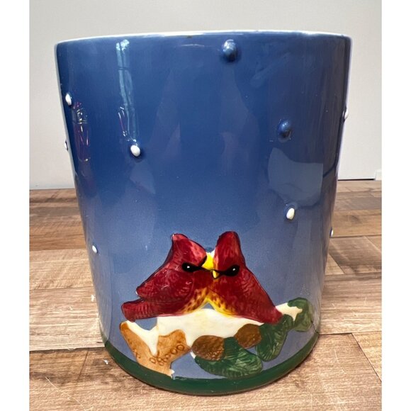 Artisan Cardinal Ceramic Vase With Nature-Inspired Design - Picture 3 of 6